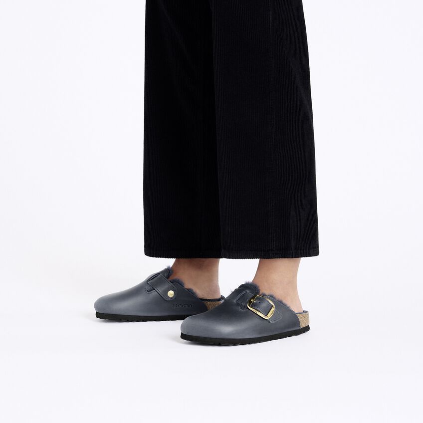 Birkenstock Boston Big Buckle Shearling Mules In Black