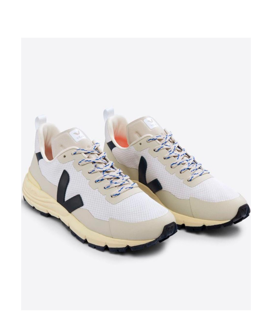 Veja Dekkan Mesh Sneakers In White
