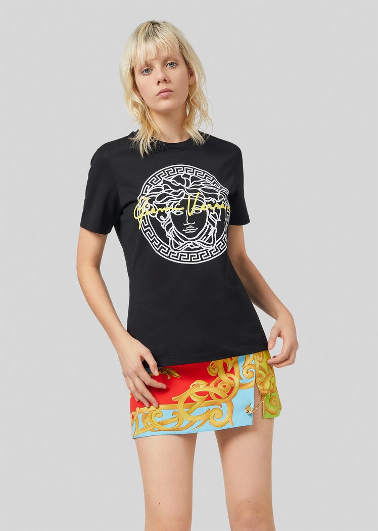 Versace Medusa Print T-shirt In Black