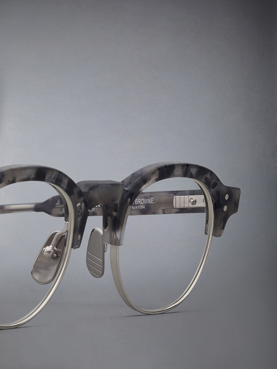 Thom Browne Tortoiseshell Oval-frame Glasses In Black