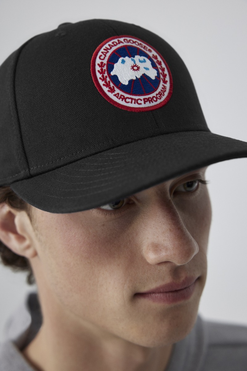 Canada Goose Arctic Disc Logo Baseball Cap In Black
