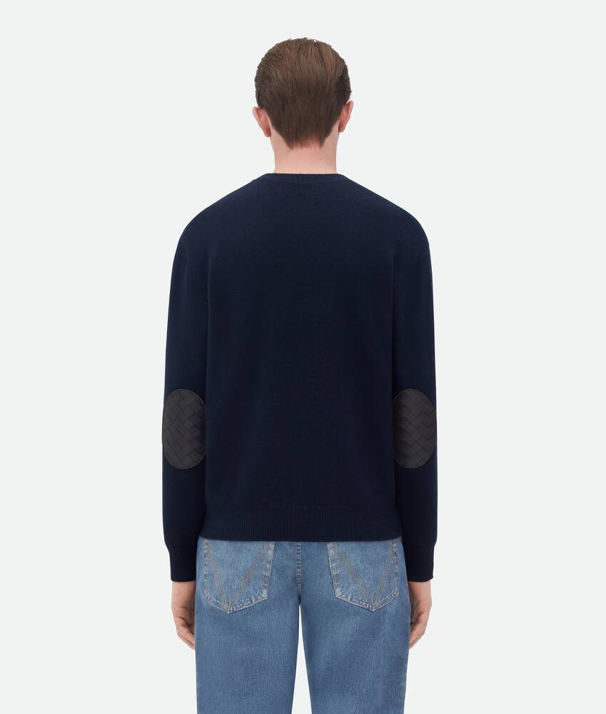 Bottega Veneta Crew-neck Cashmere Jumper In Black