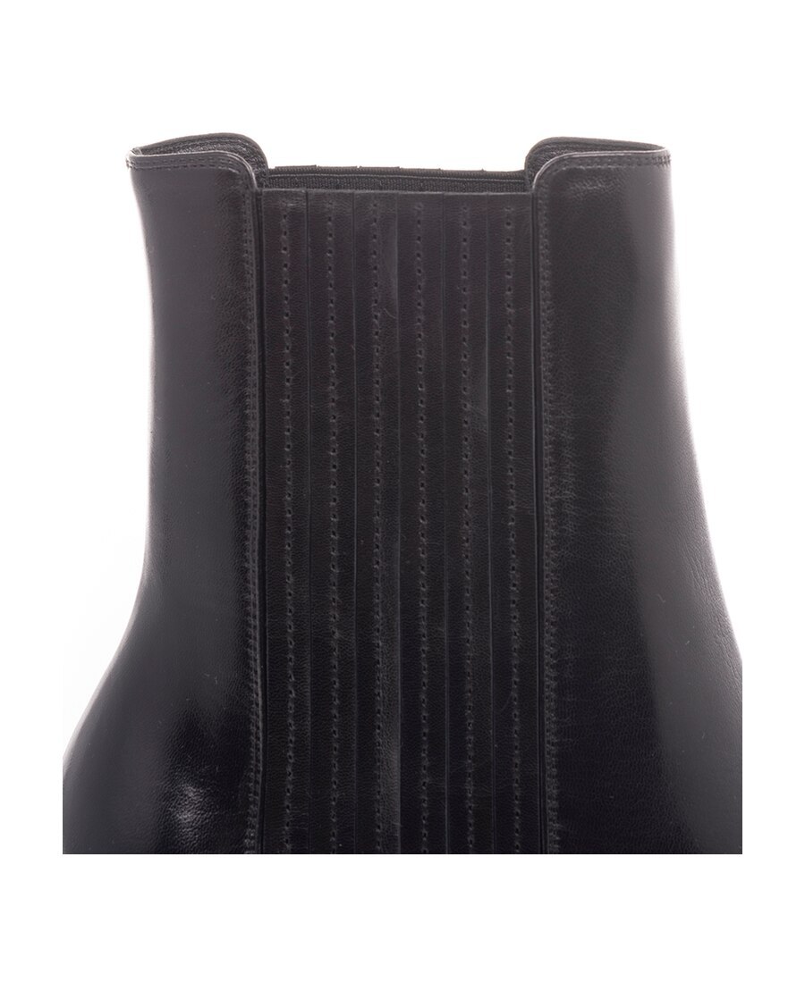 Shop Saint Laurent Chelsea Boots In Black