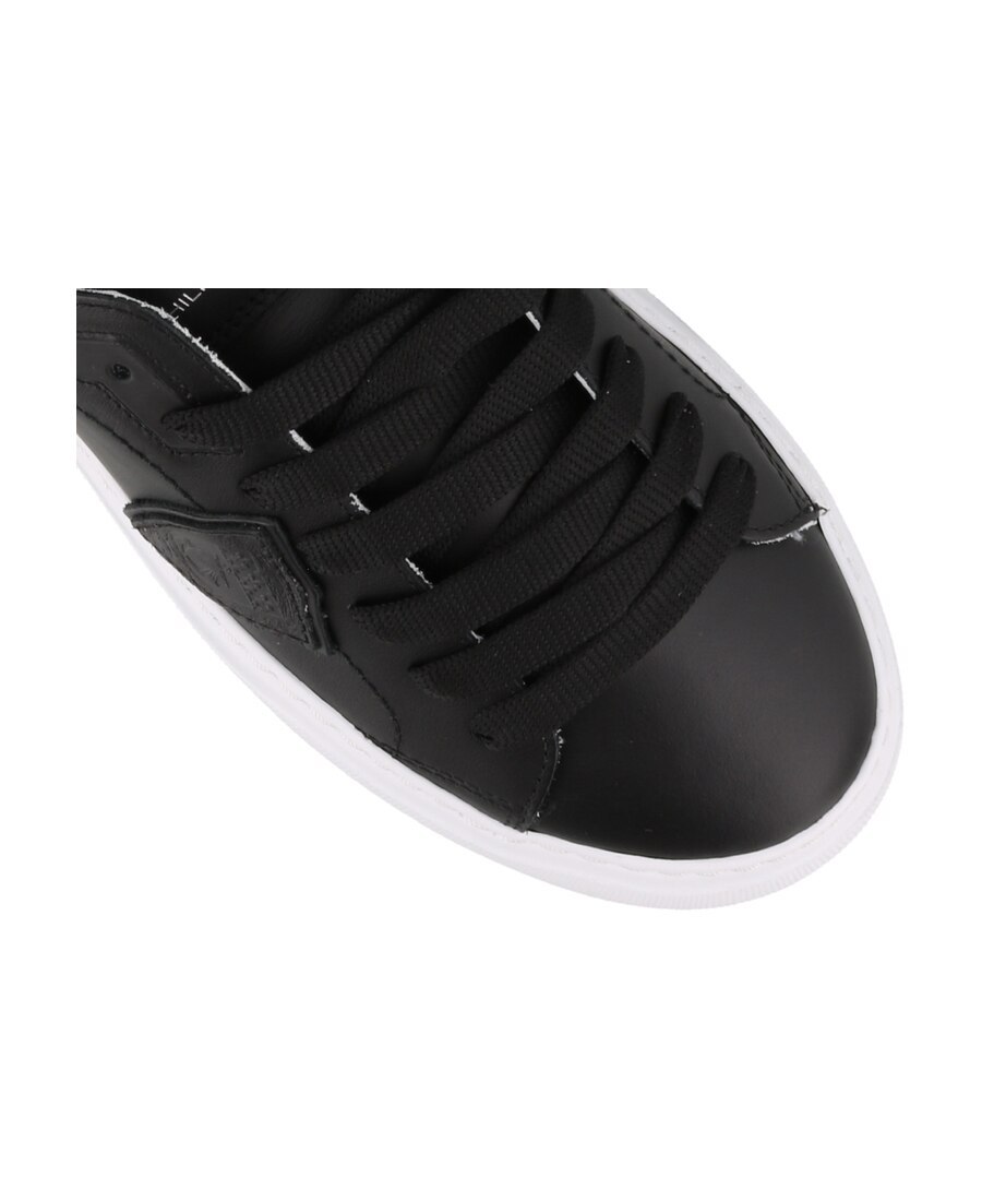 Philippe Model Temple Veau Laced Sneakers In Black
