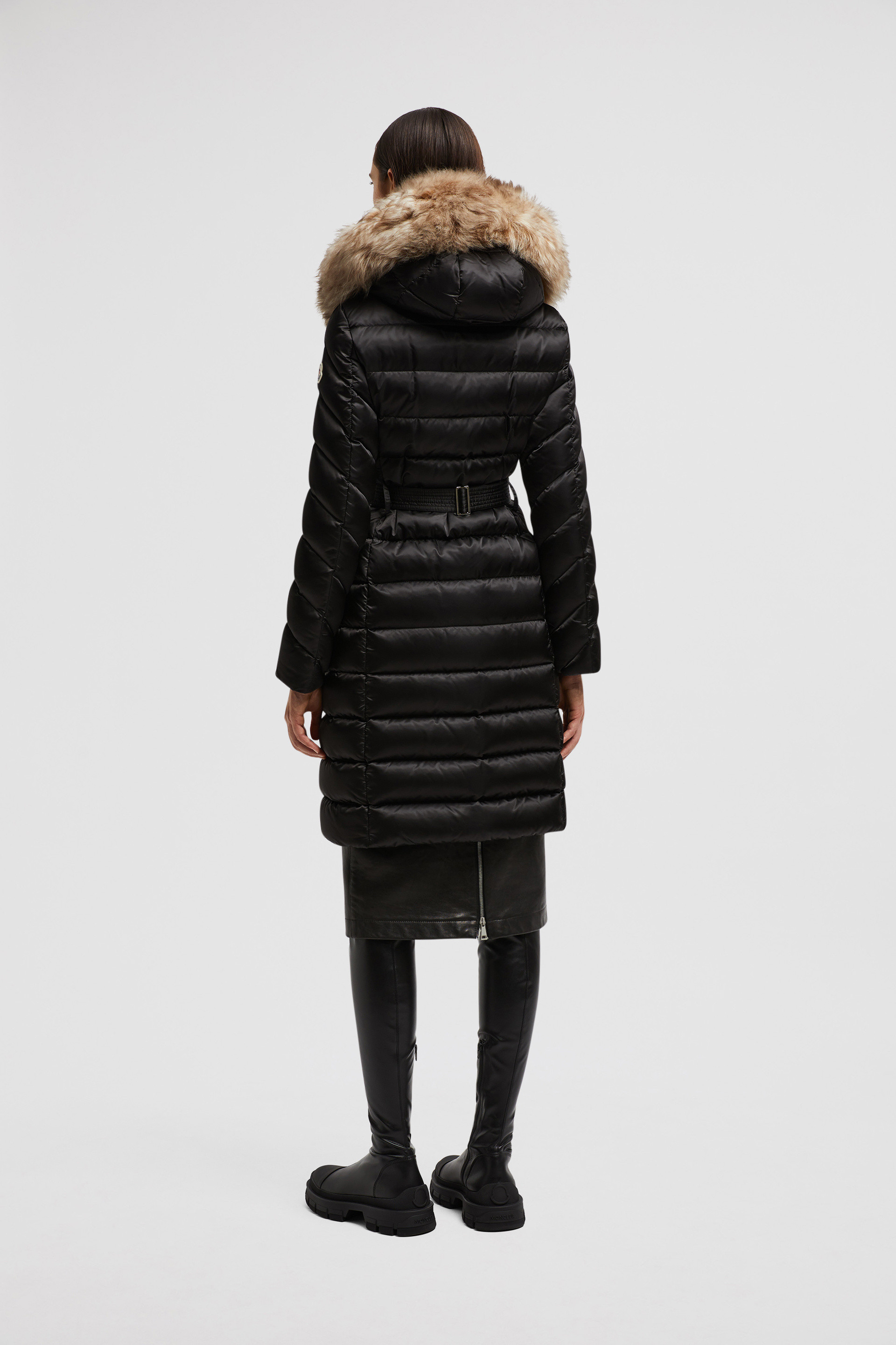 Moncler Leersie Long Down Jacket In Black