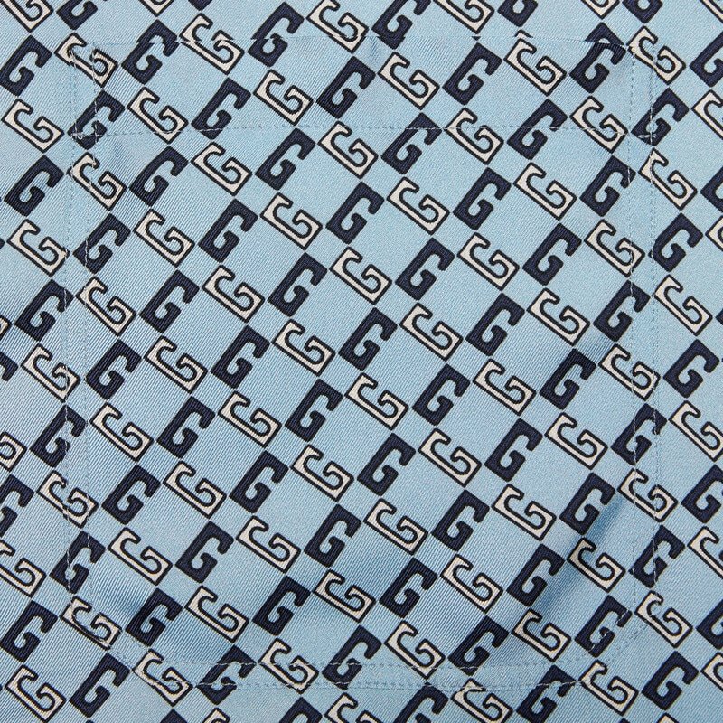 GUCCI GUCCI MONOGRAM PATTERN KNEE-LENGTH SHORTS