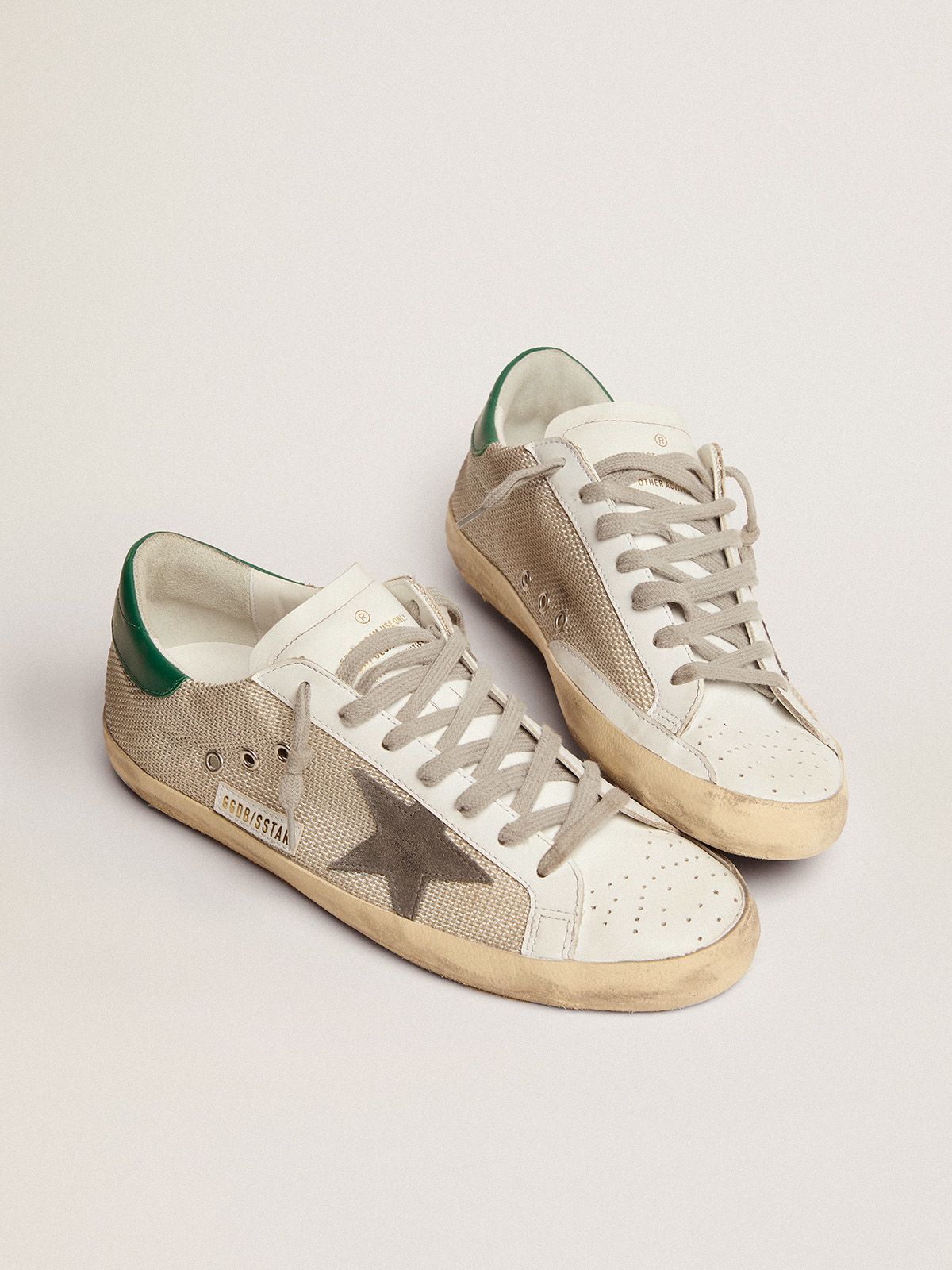 Golden Goose Superstar White Low-top Sneaker With Star Patch On The Side And Lettering Logo In Leather Man