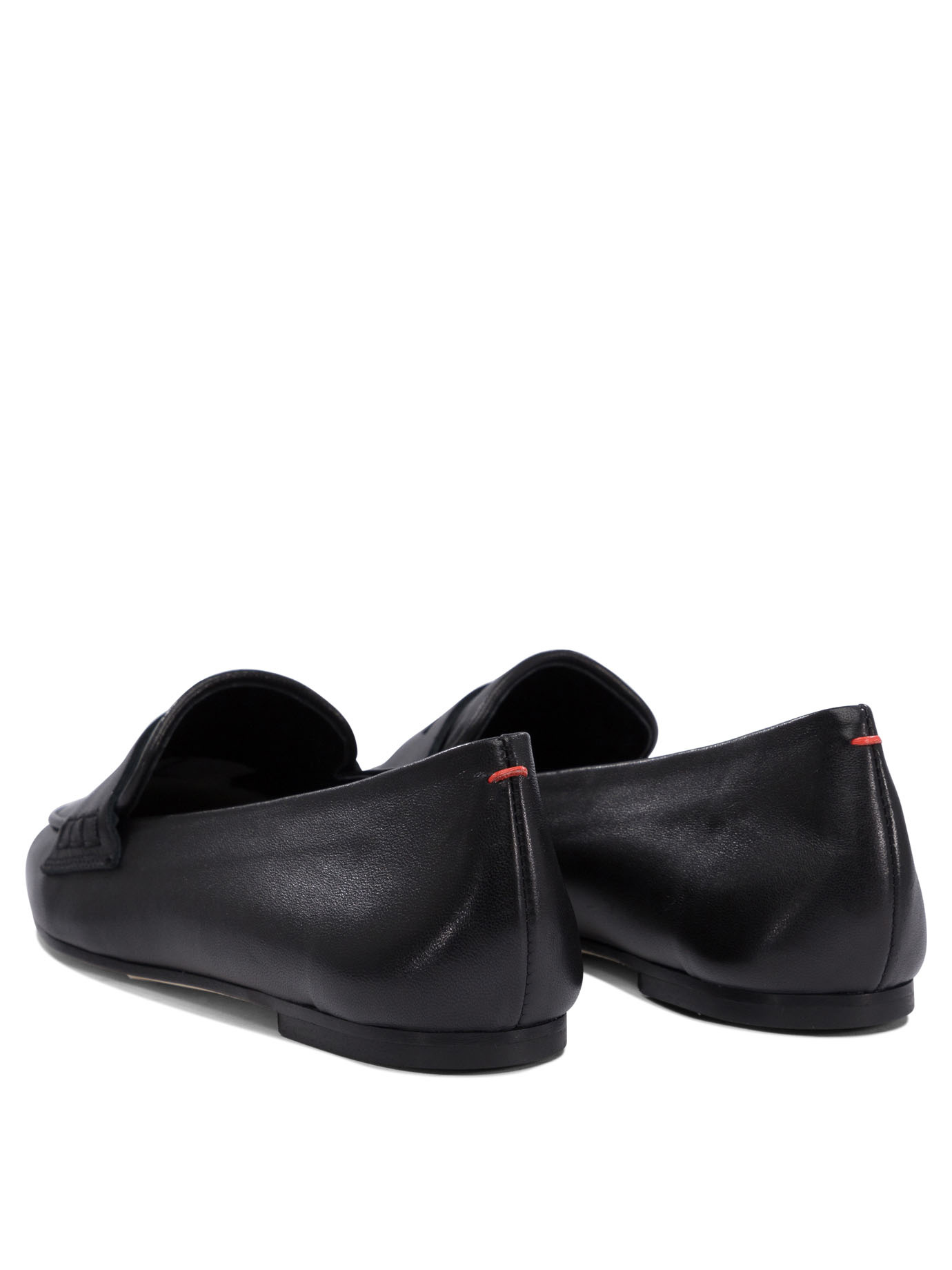 Aeyde Round Head Loafer Shoes In Black