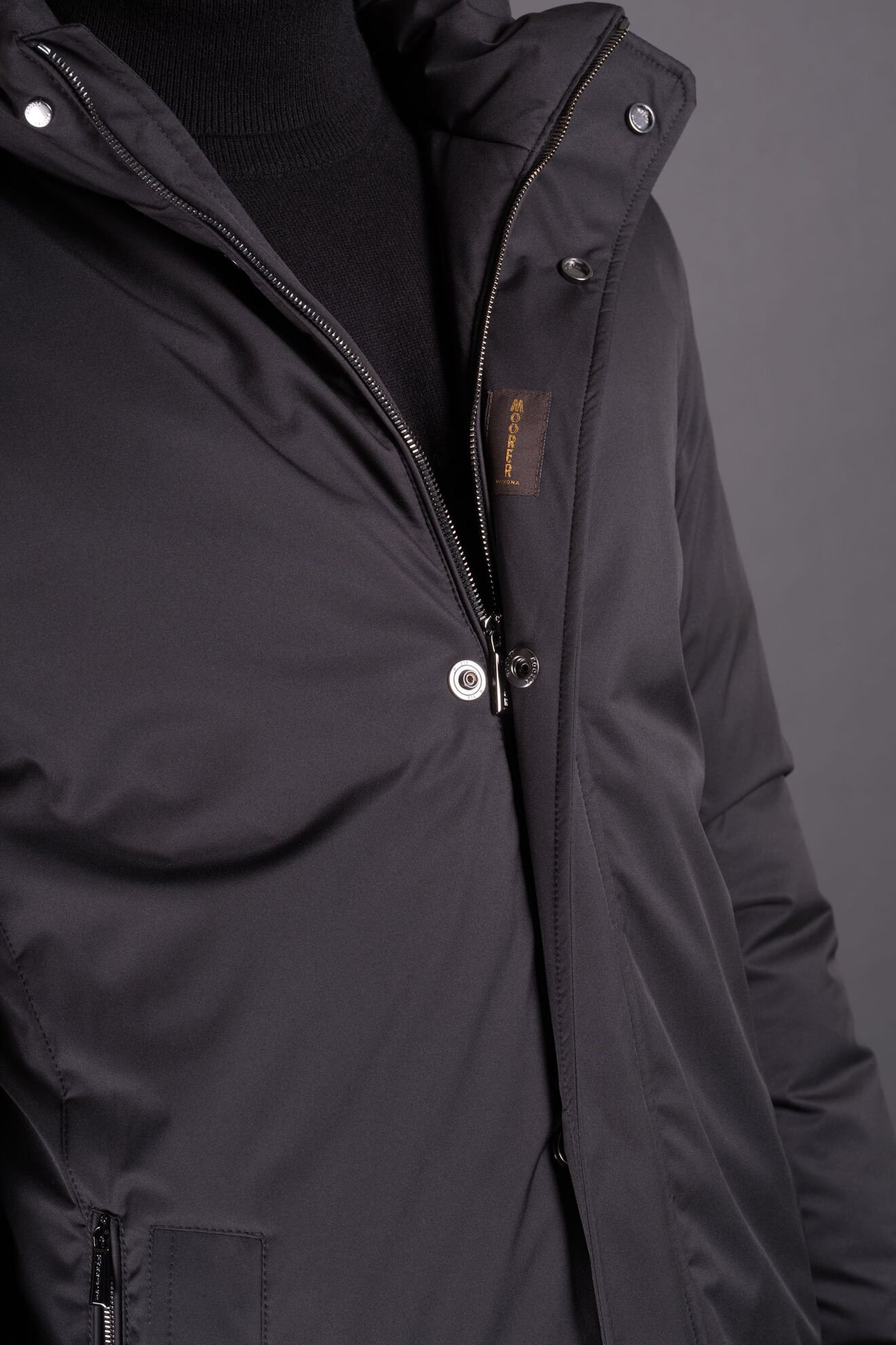 Moorer Hooded Padded Coat In Black