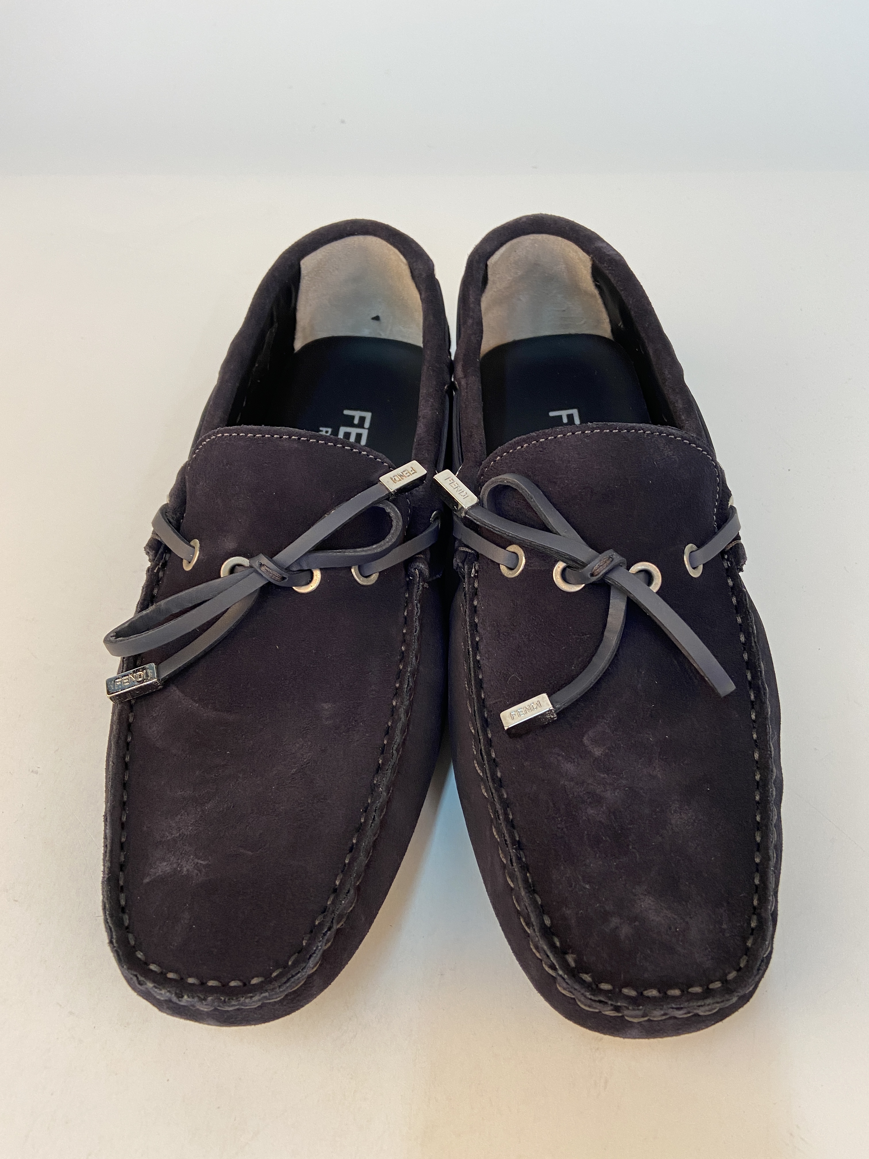 Fendi Flat-soled Casual Shoes In Black