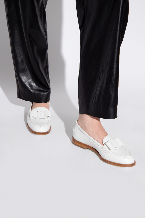 Ferragamo Bowknot Emblem Mocassin Shoes In White