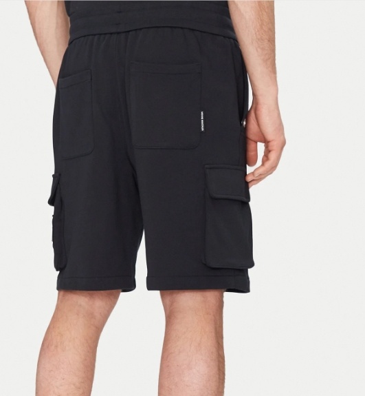 Moose Knuckles Drawstring Shorts In Black