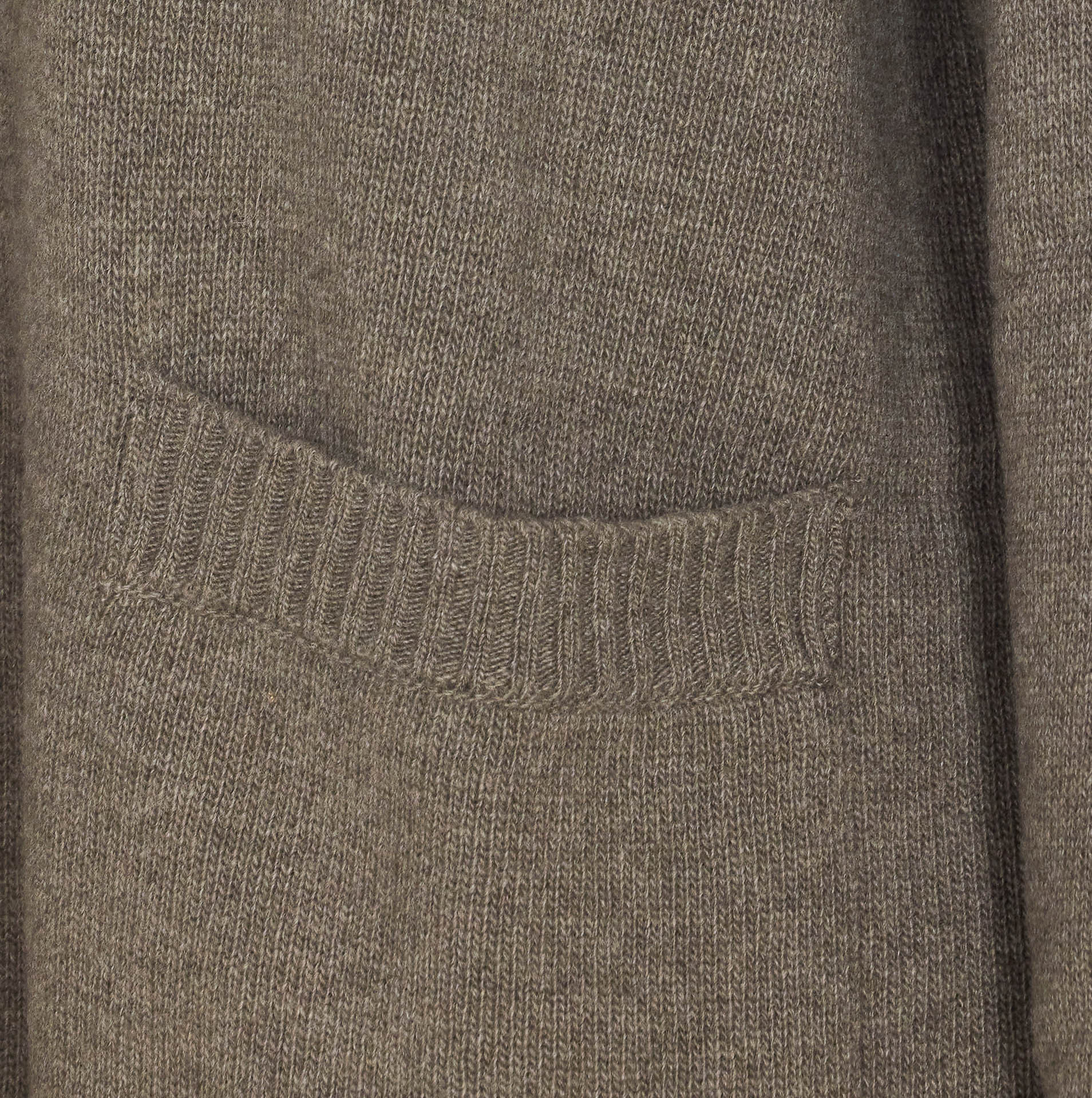 Roberto Collina Knitwear Cardigan With Front Pockets And V-neckline In Green