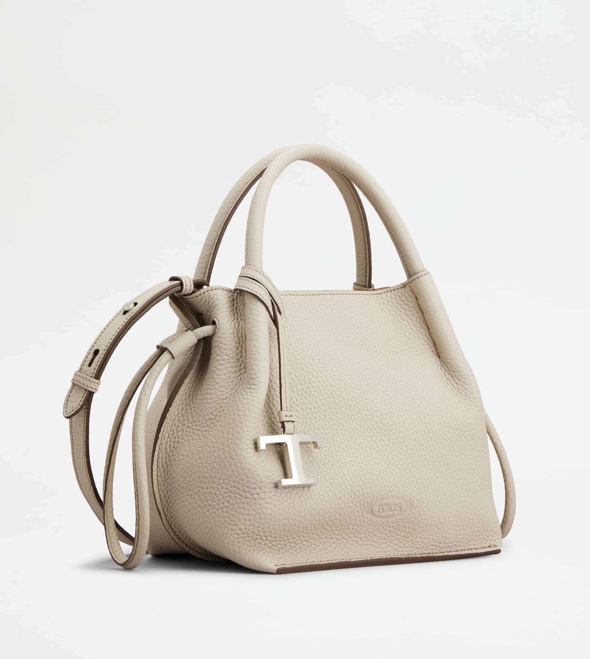 Tod's Leather Bucket Bag In Brown