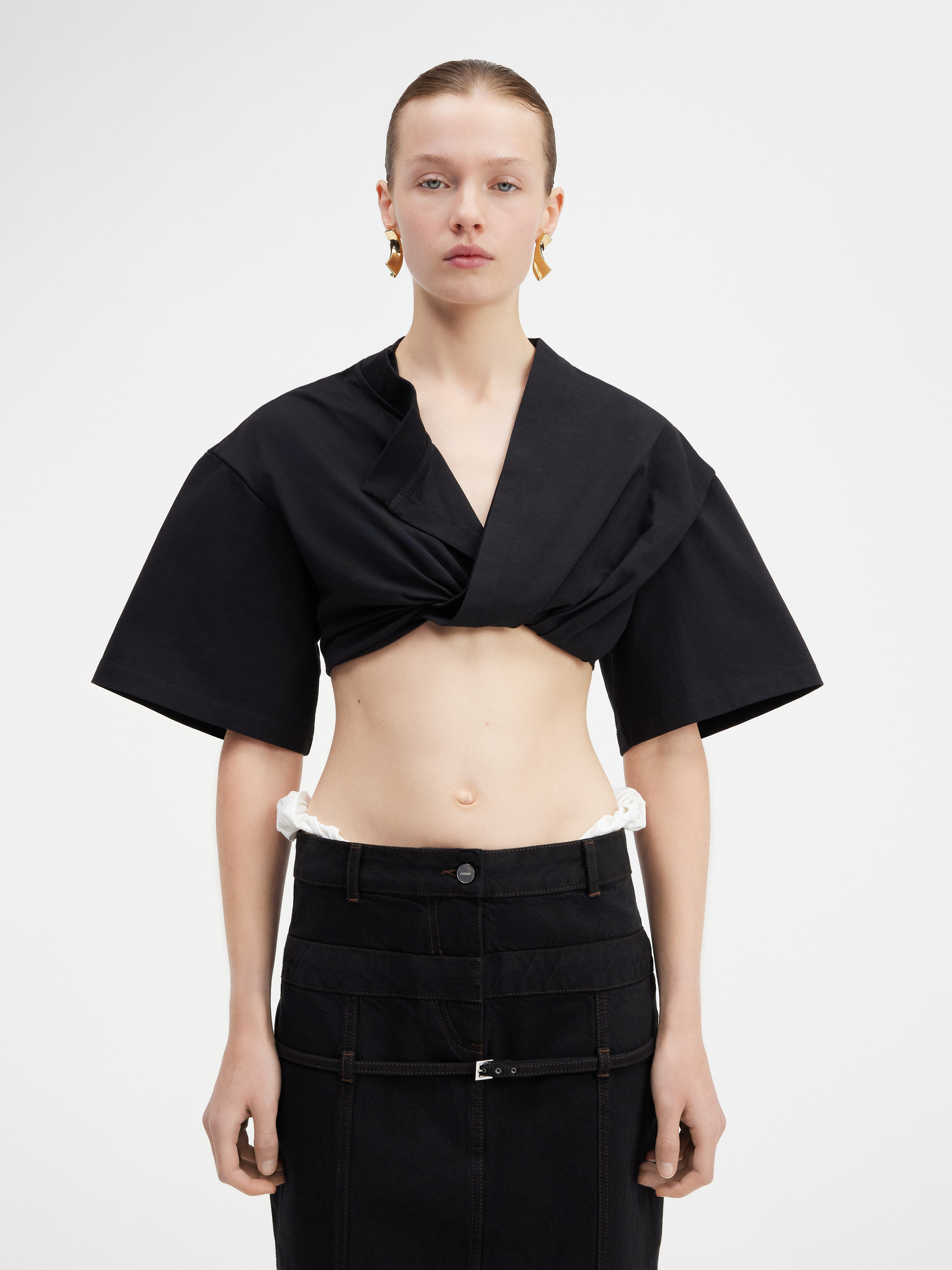 Jacquemus La Robe T-shirt Bahia Cotton Crop Top In Black