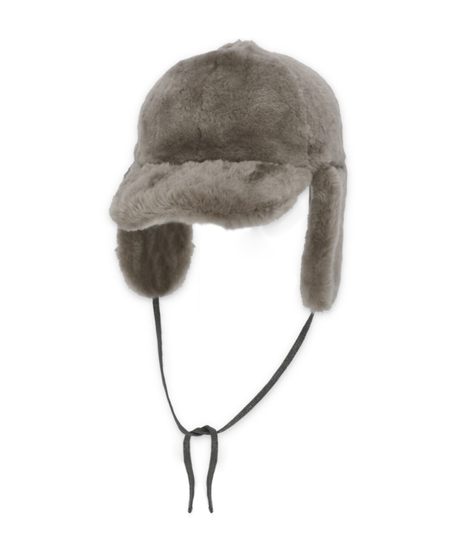 Brunello Cucinelli Strap Fastened Shearling Hat In Brown