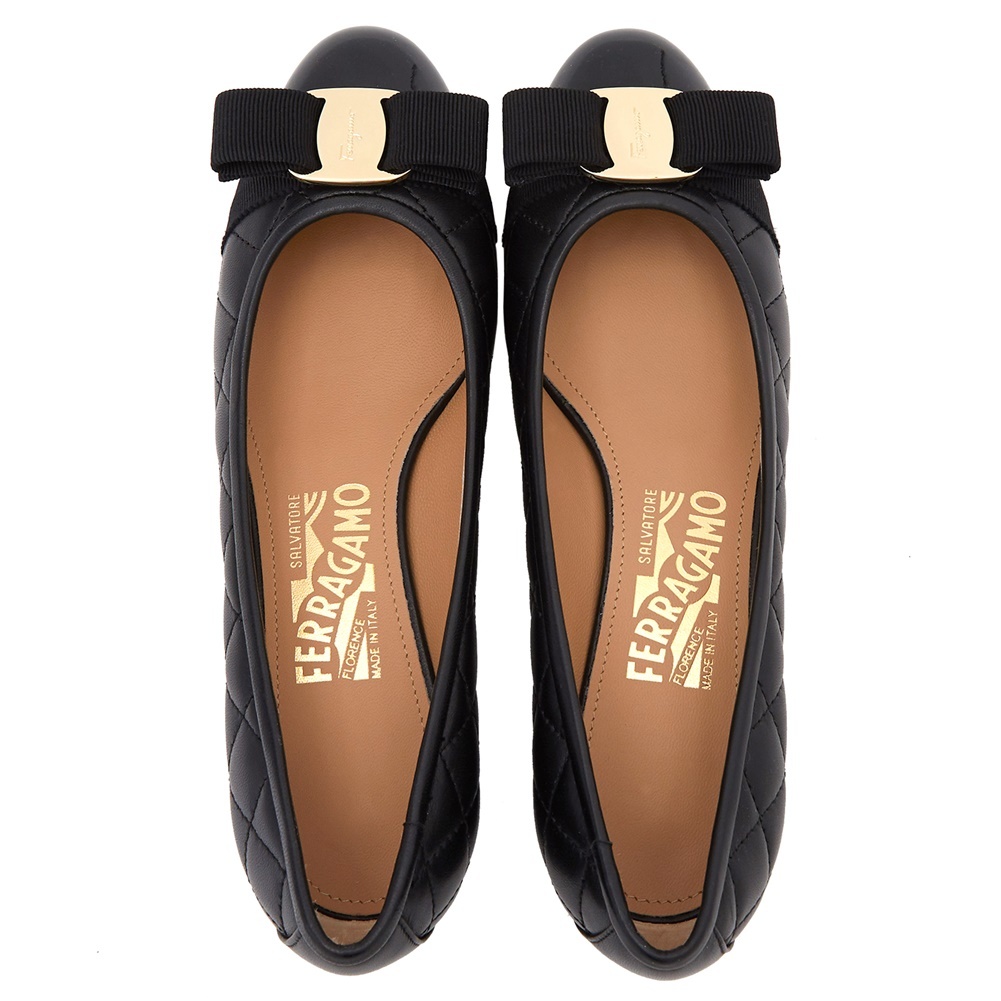 Ferragamo Round-headed High Heels In Black