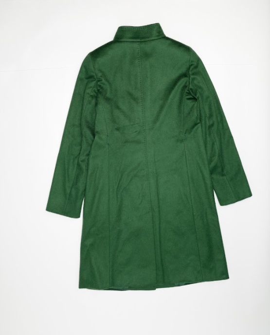 Max Mara Lapel Long-sleeved Coat In Green