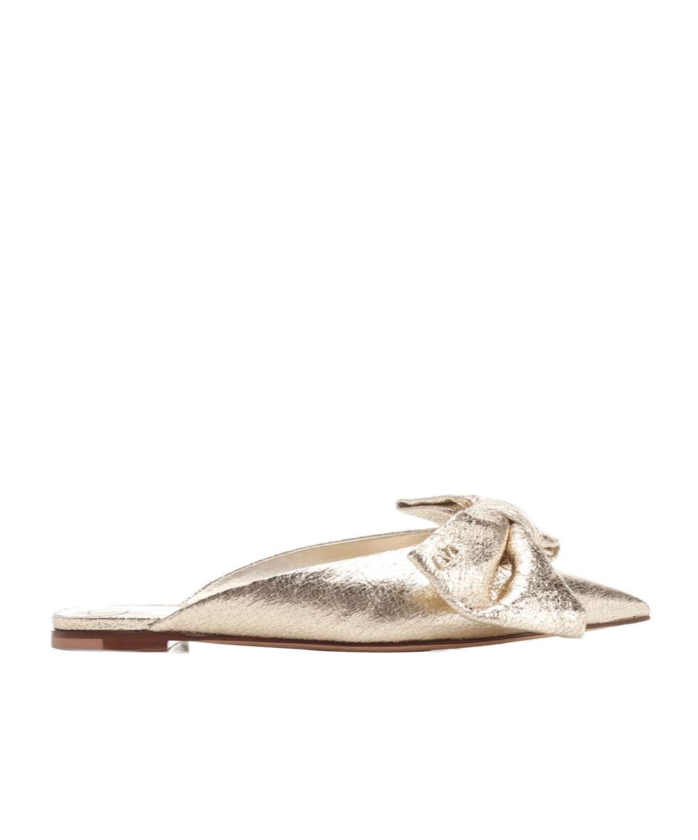 Valentino Pointed Flat Sandals In Nude