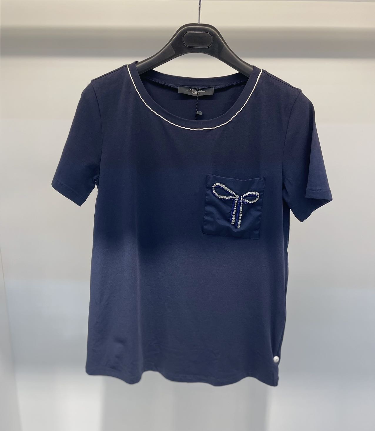 Weekend Max Mara Open-necked Black Shirt In Blue