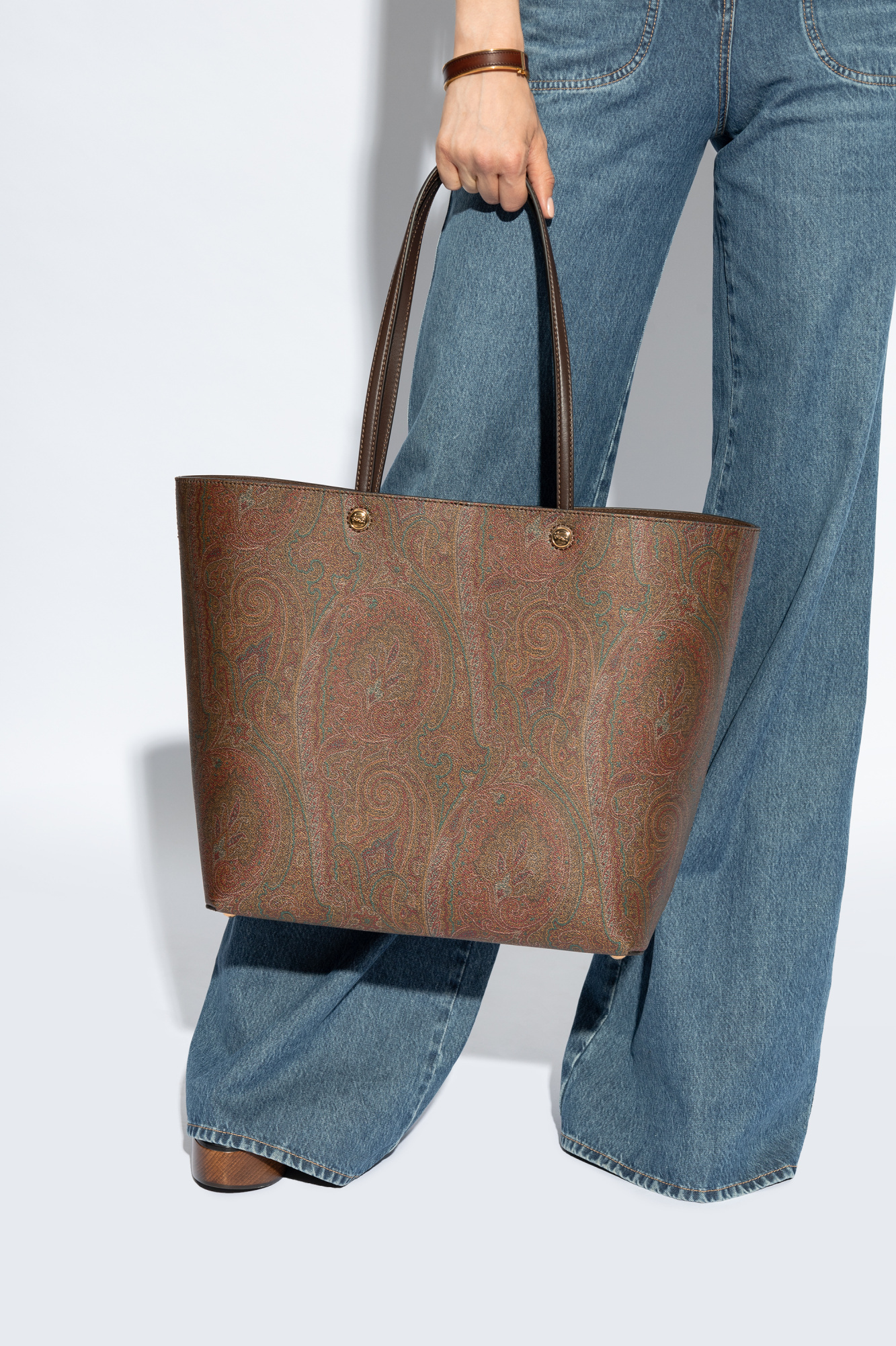 Etro Brown Shopper With All-over Jacquard Paisley Pattern In Brown