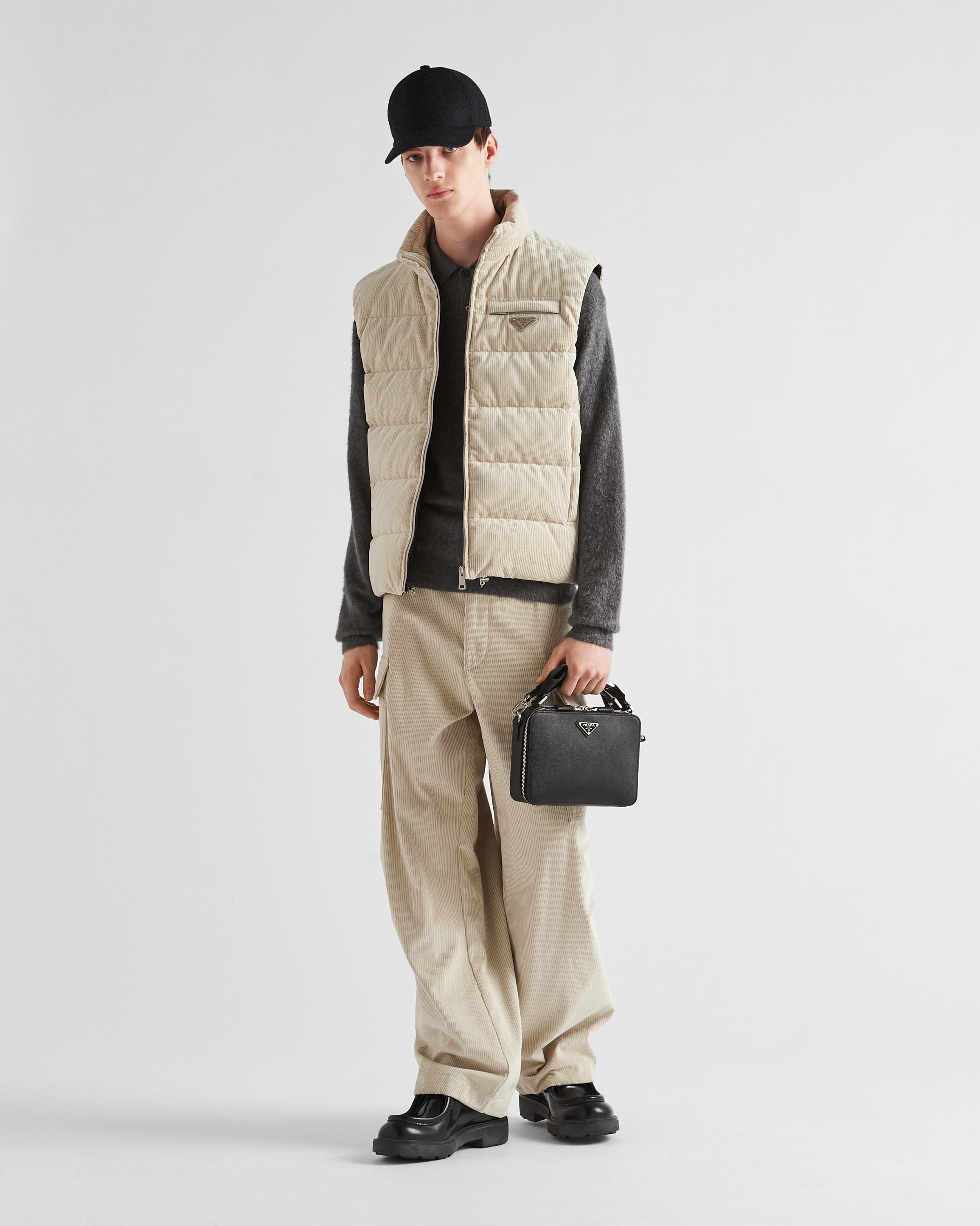 Prada Kaschmirpullover Mit Poloshirtkragen In Gray