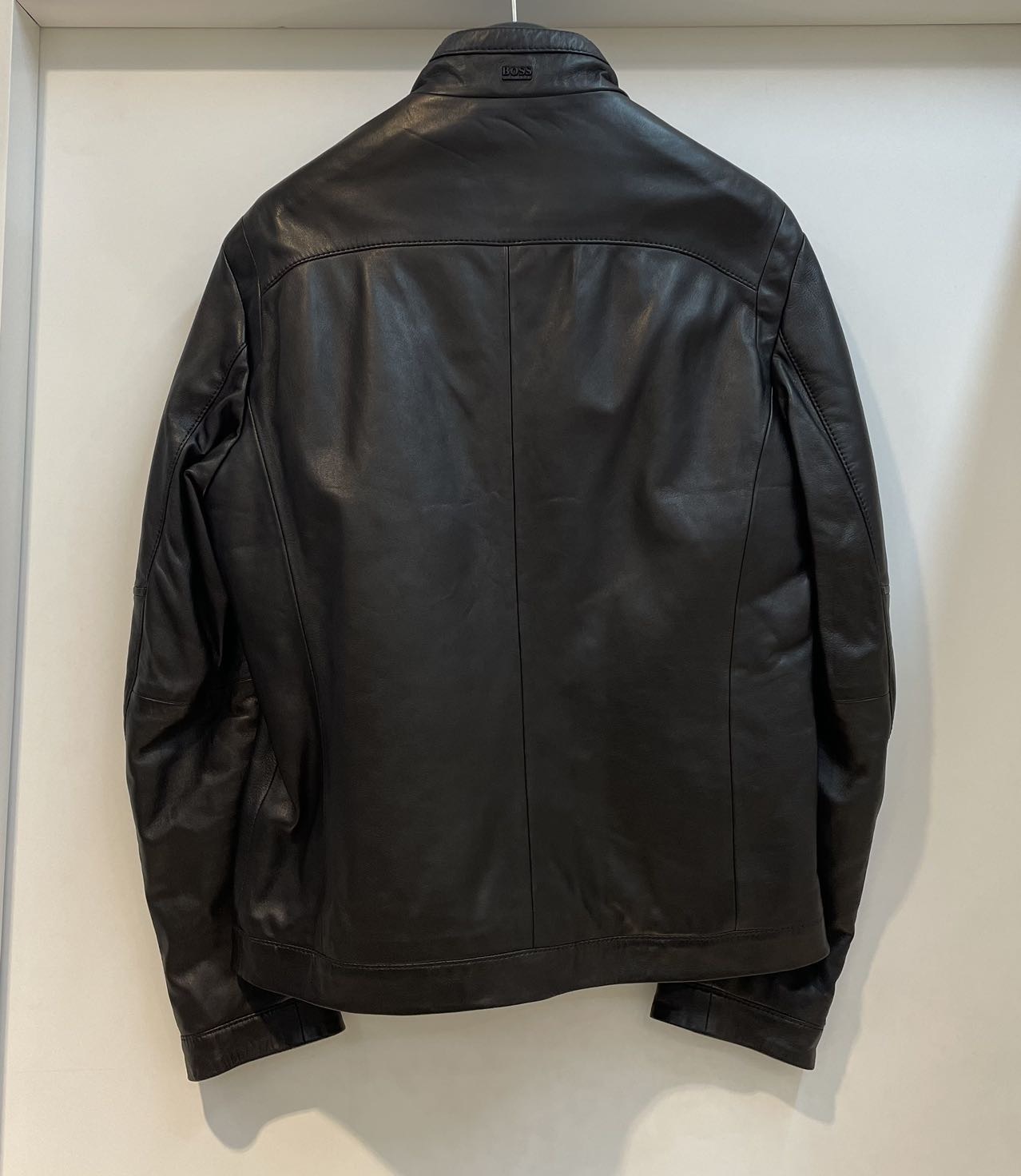 Hugo Boss Long-sleeved Leather Jacket In Black