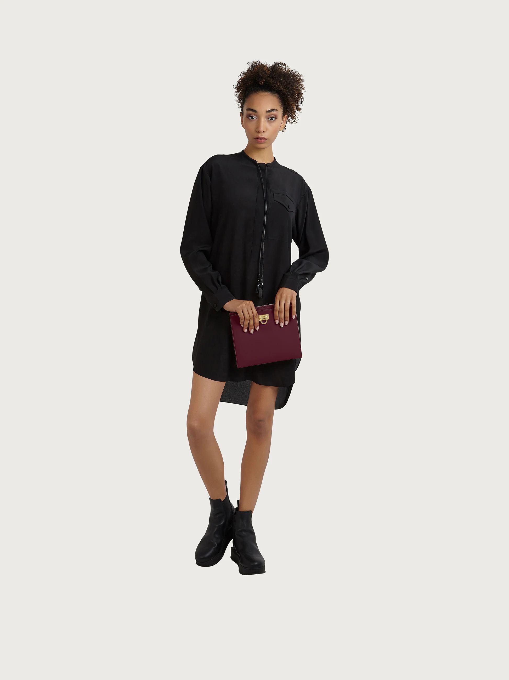 Ferragamo Trifold Cross-body Bag In Red