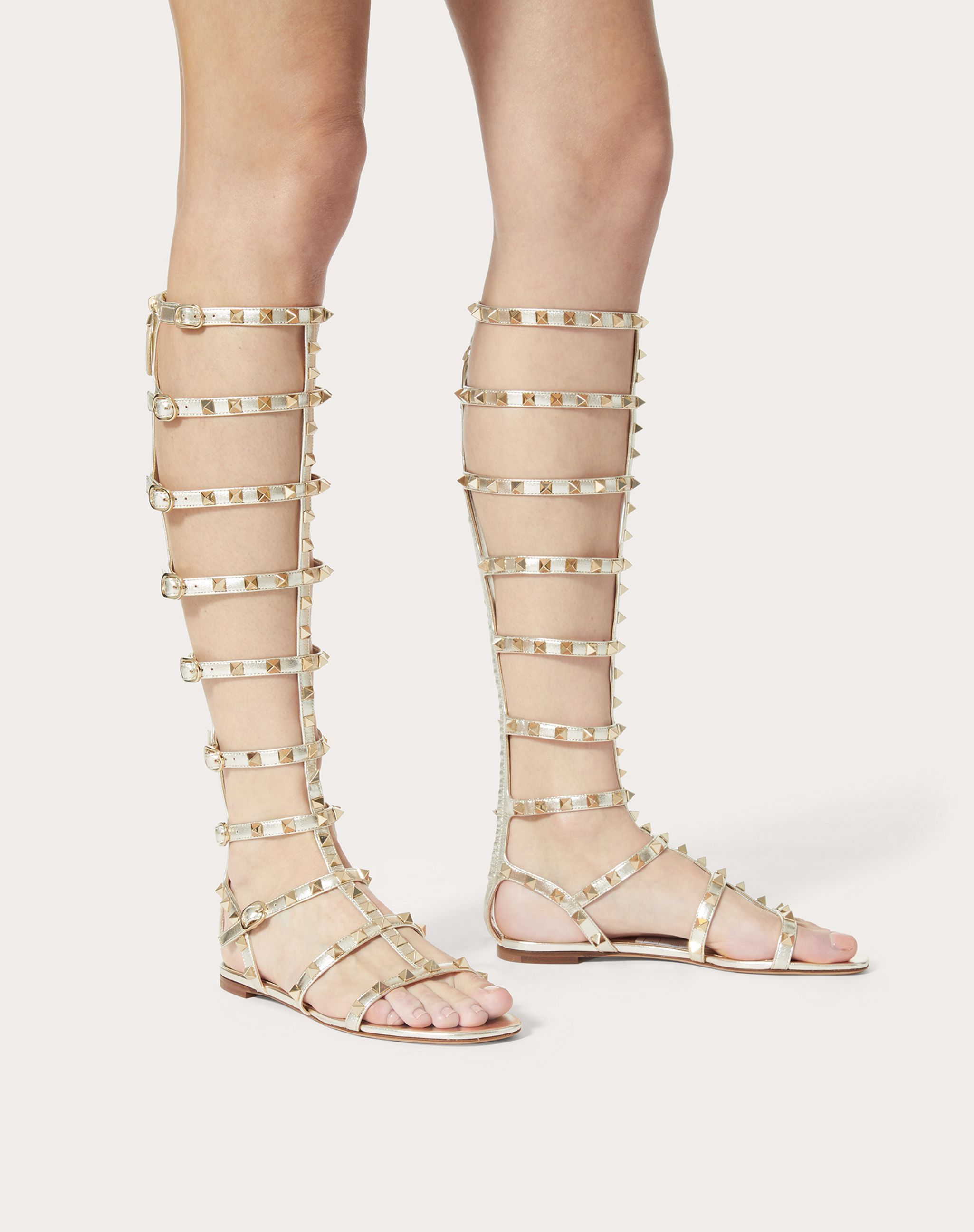 Valentino Rivet Flat Sandals In Neutral