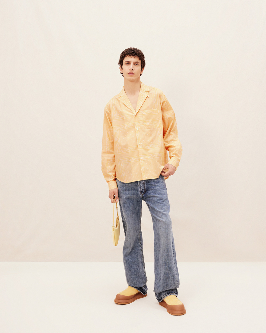 Jacquemus Le Chemise Luis Paisley-print Shirt In Nude