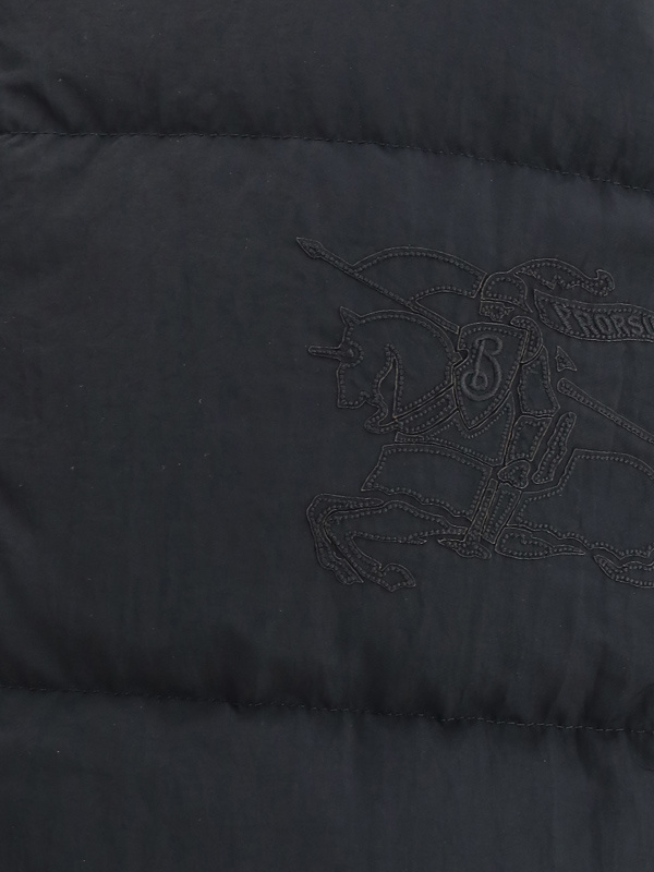 Burberry Double-sided Zipper Vest In Black