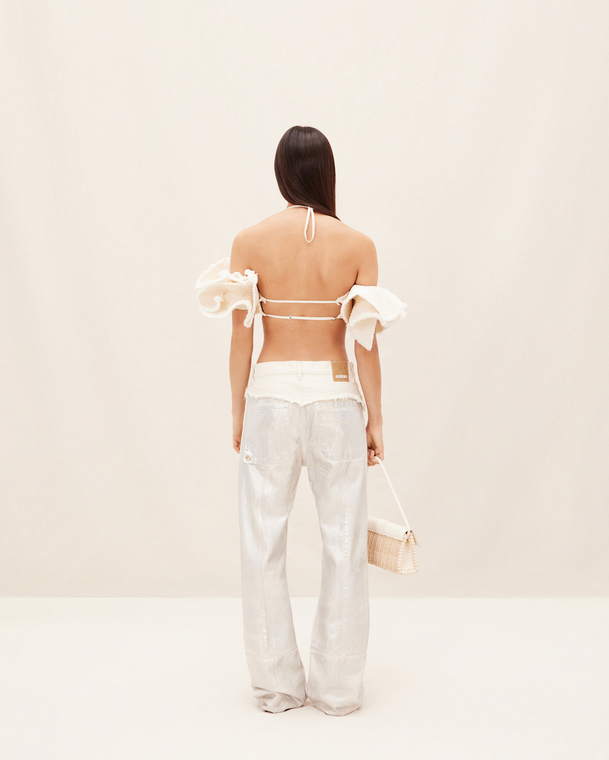 Jacquemus Artichaut Cropped Cold-shoulder Cotton-canvas Top In White