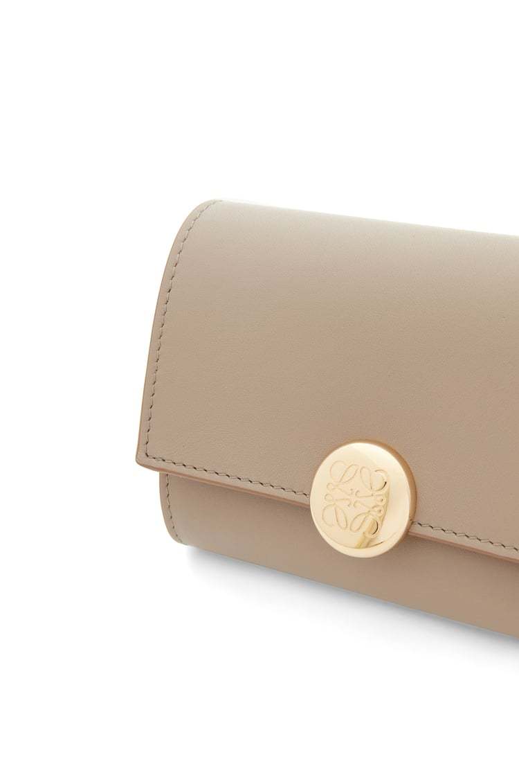 Loewe Logo Detailed Fold In Nude
