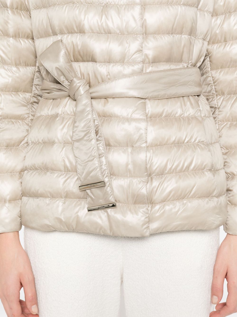 Herno Hooded Belted Waist Puffer Jacket In Neutral