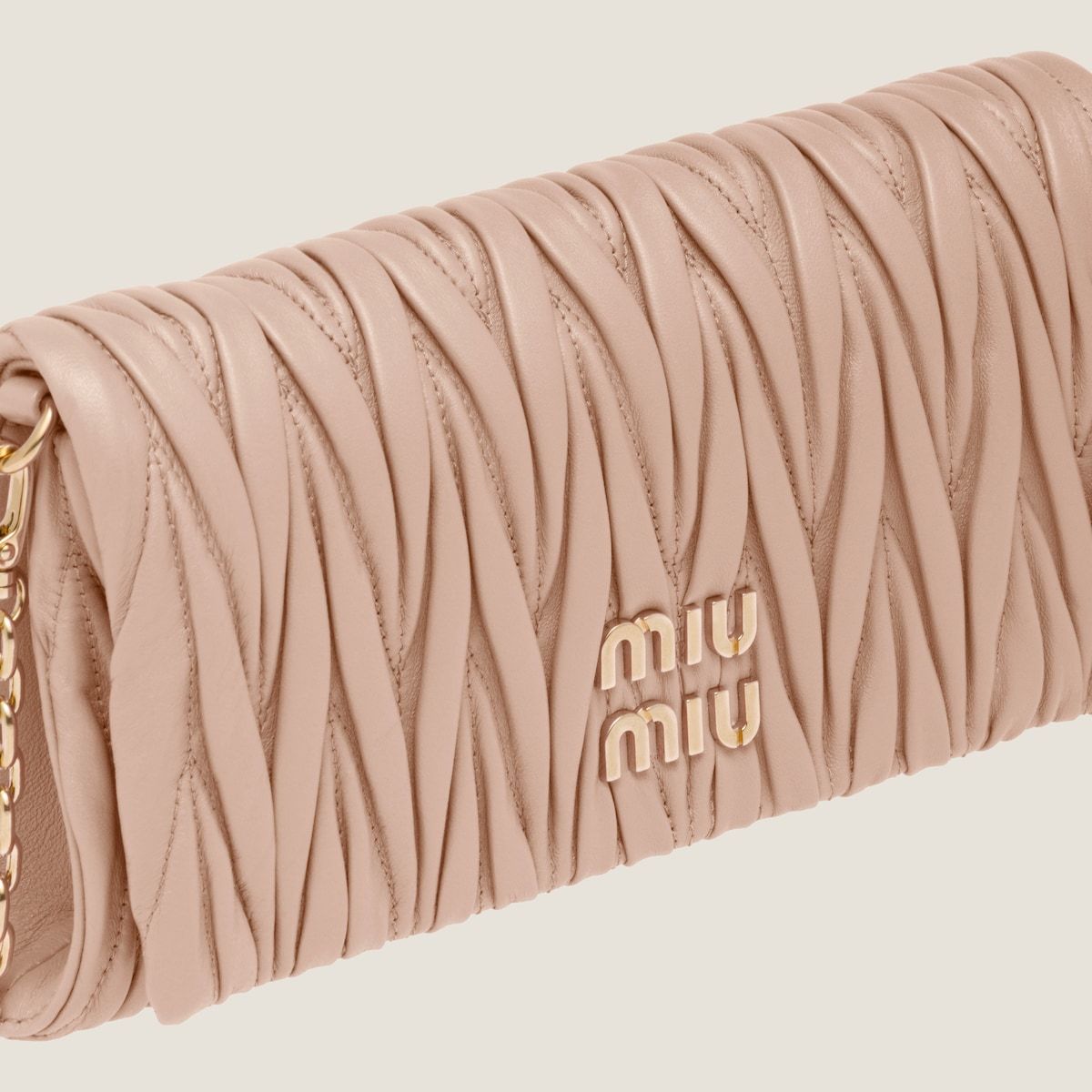 Miu Miu Matelass�-effect Shoulder Bag In Nude