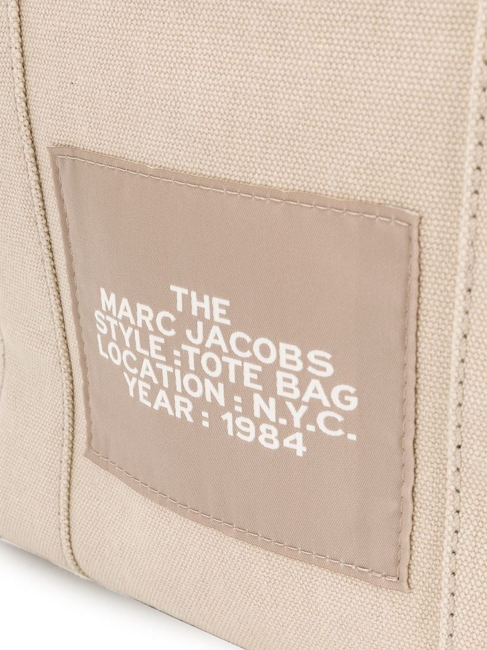 MARC JACOBS MARCJACOBS