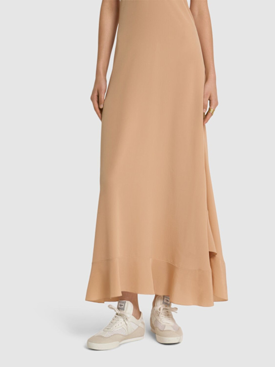 Shop Chloé Lace-up Low-cut Casual Shoes