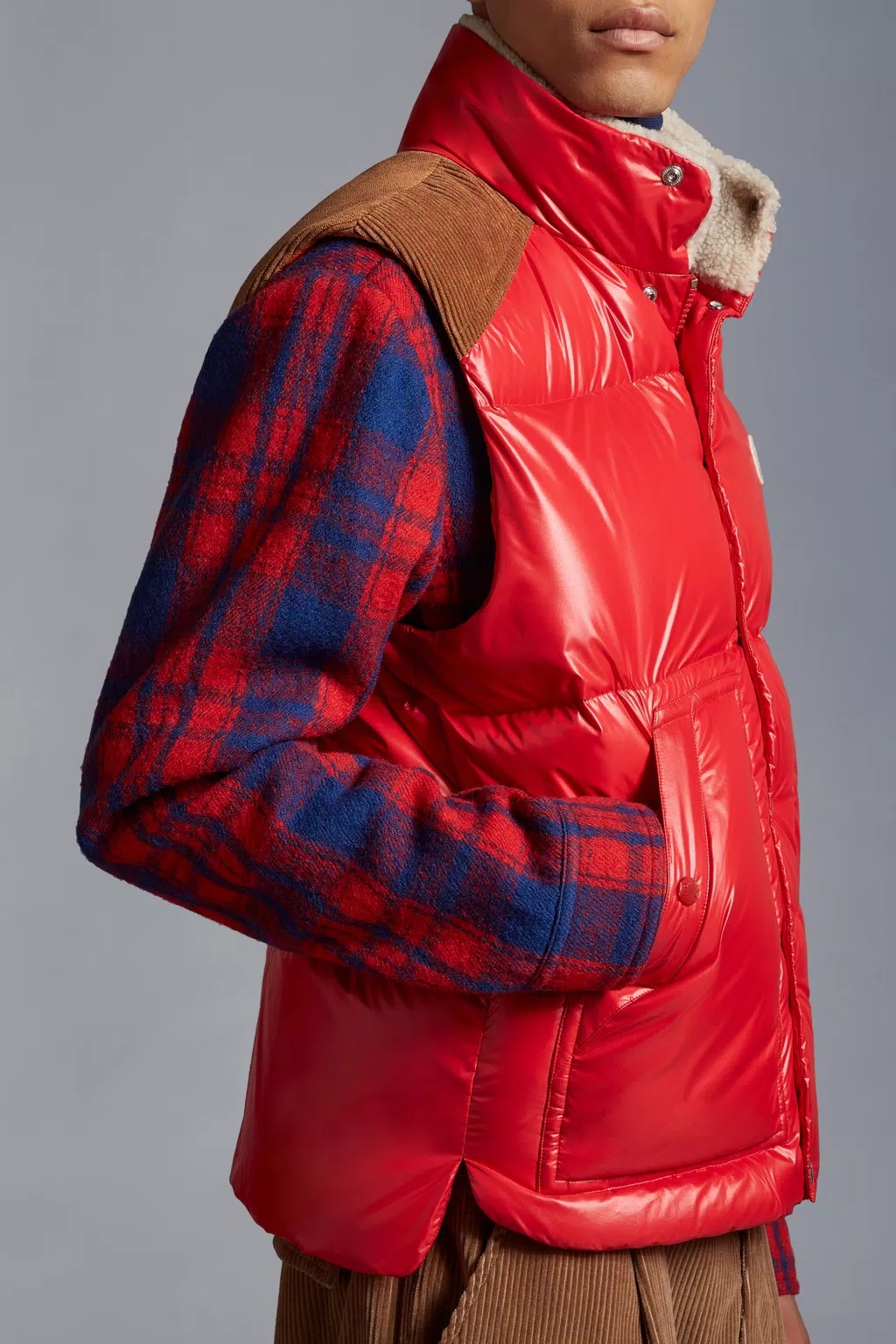 Moncler Red Bodywarmer Jacket For Men In Red