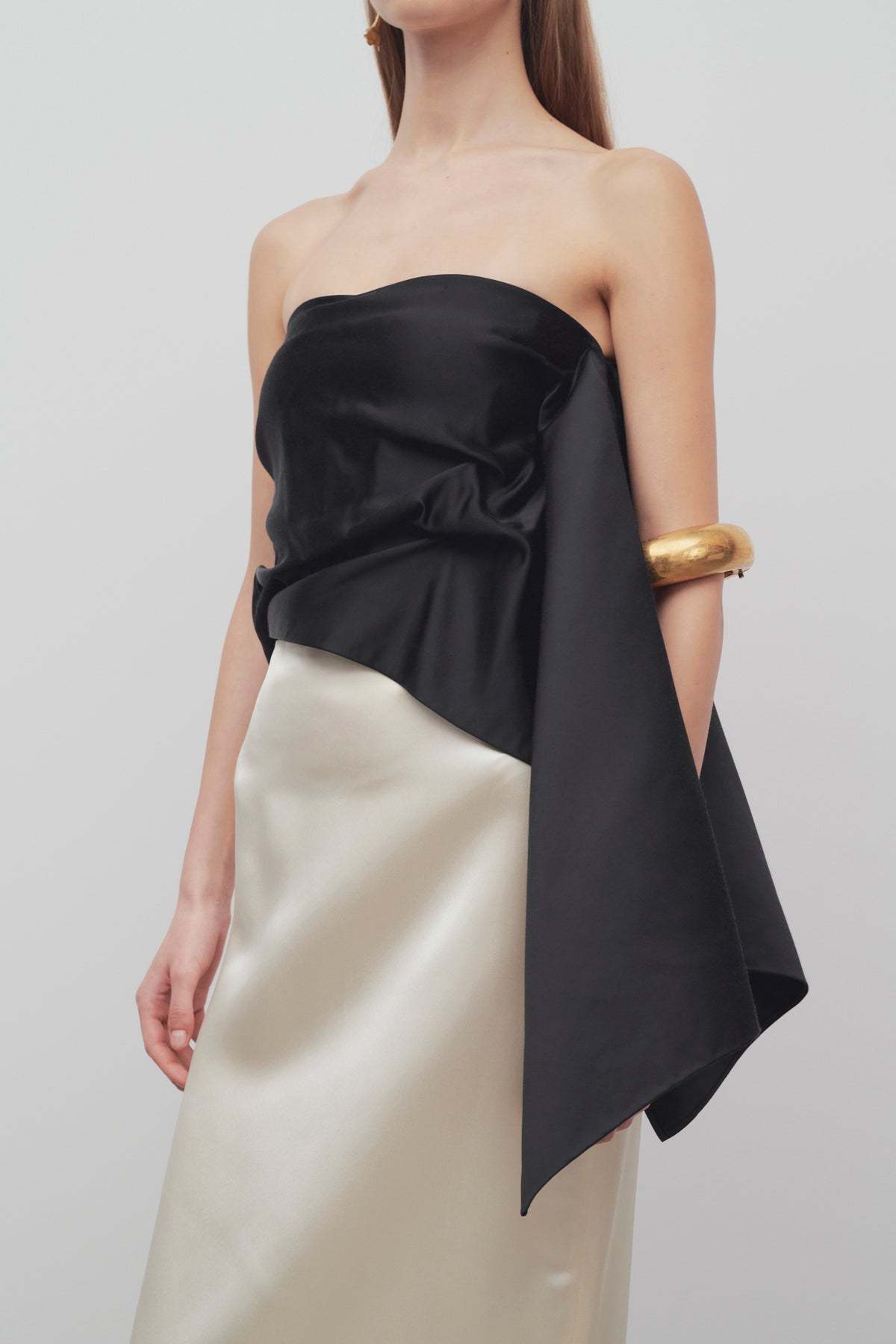Shop The Row Nana Top In Black