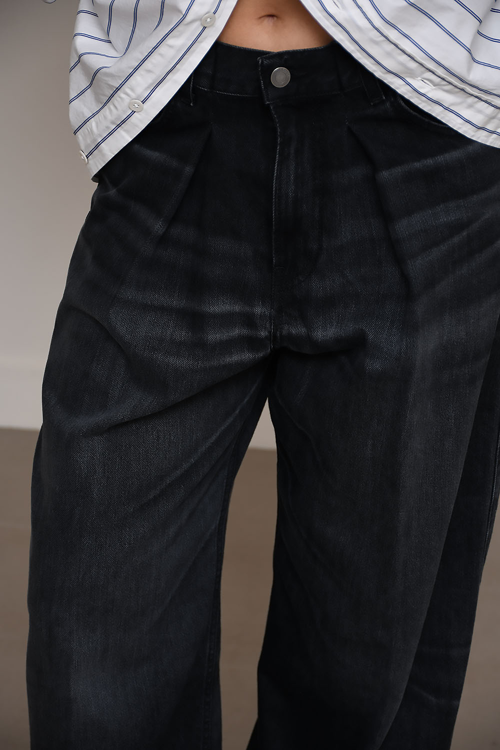 Haikure Jeans With Belt Loops In Black