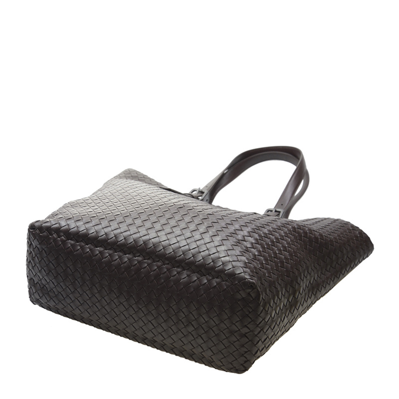 Bottega Veneta Knitted Handbag In Brown