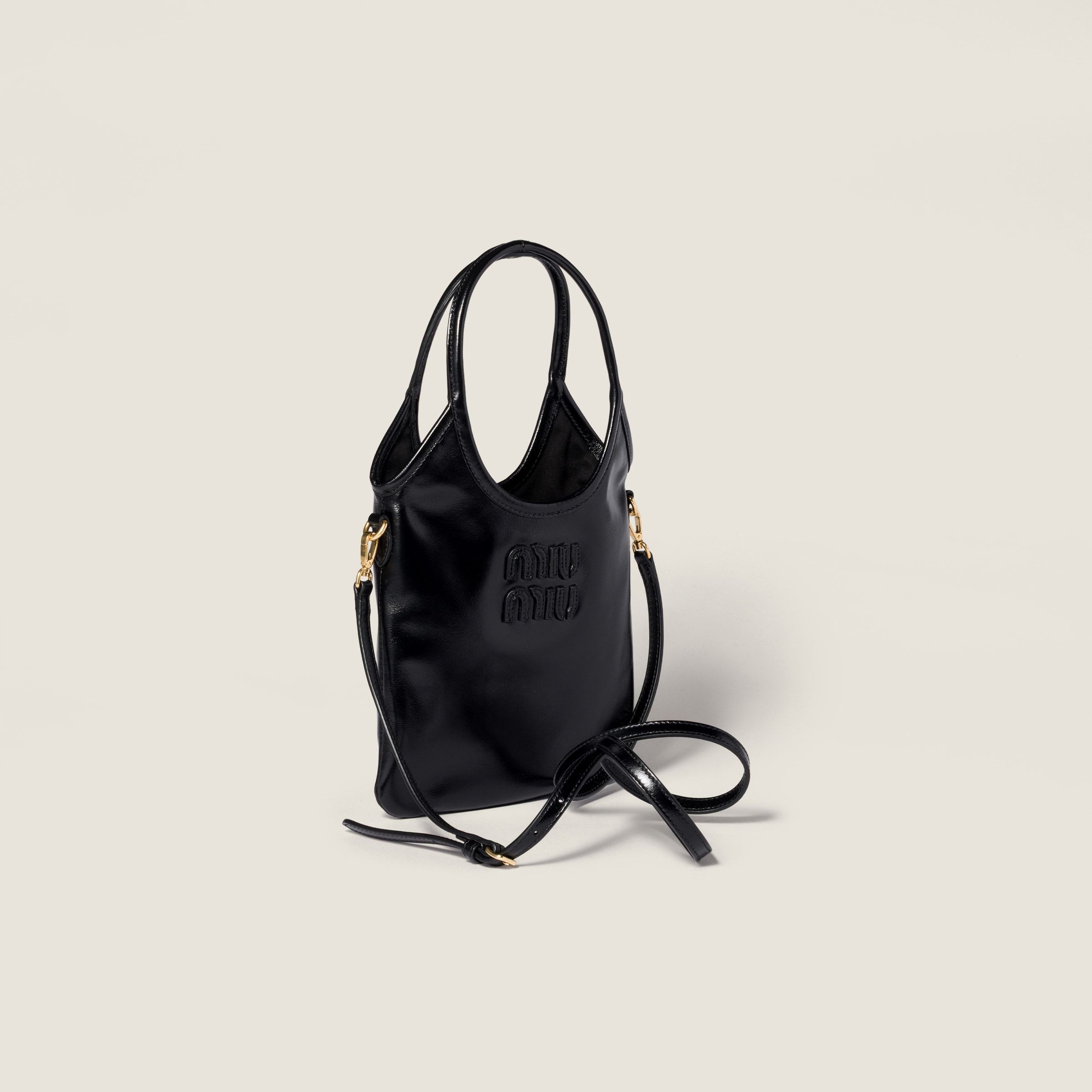 Miu Miu Ivy Leather Handbag In Black
