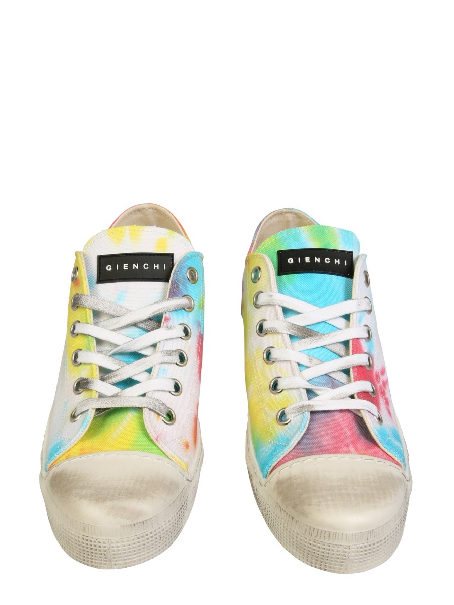 Gienchi Jean Michel Low Sneakers In Nude