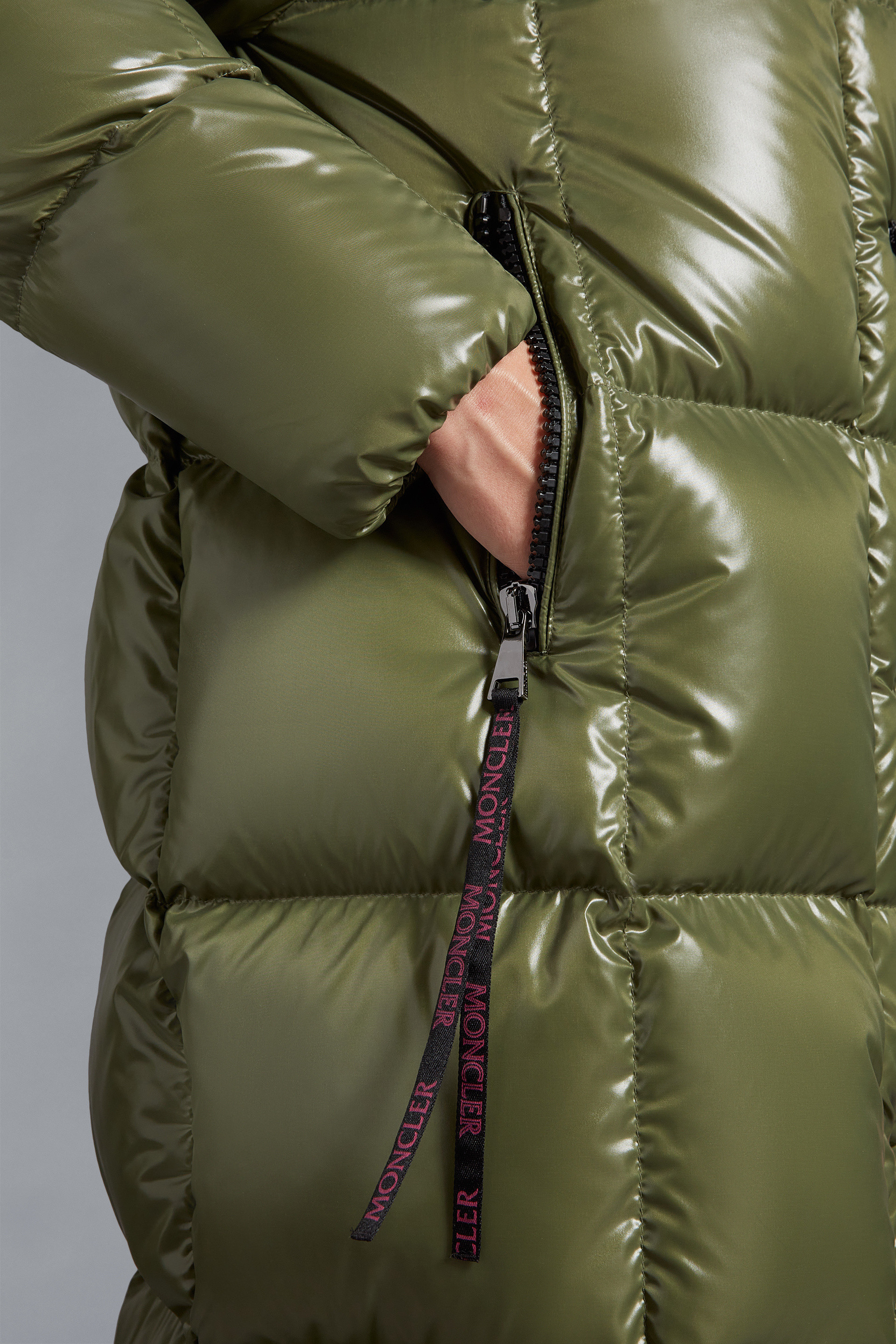 Moncler Parnaiba Quilted Coat In Green