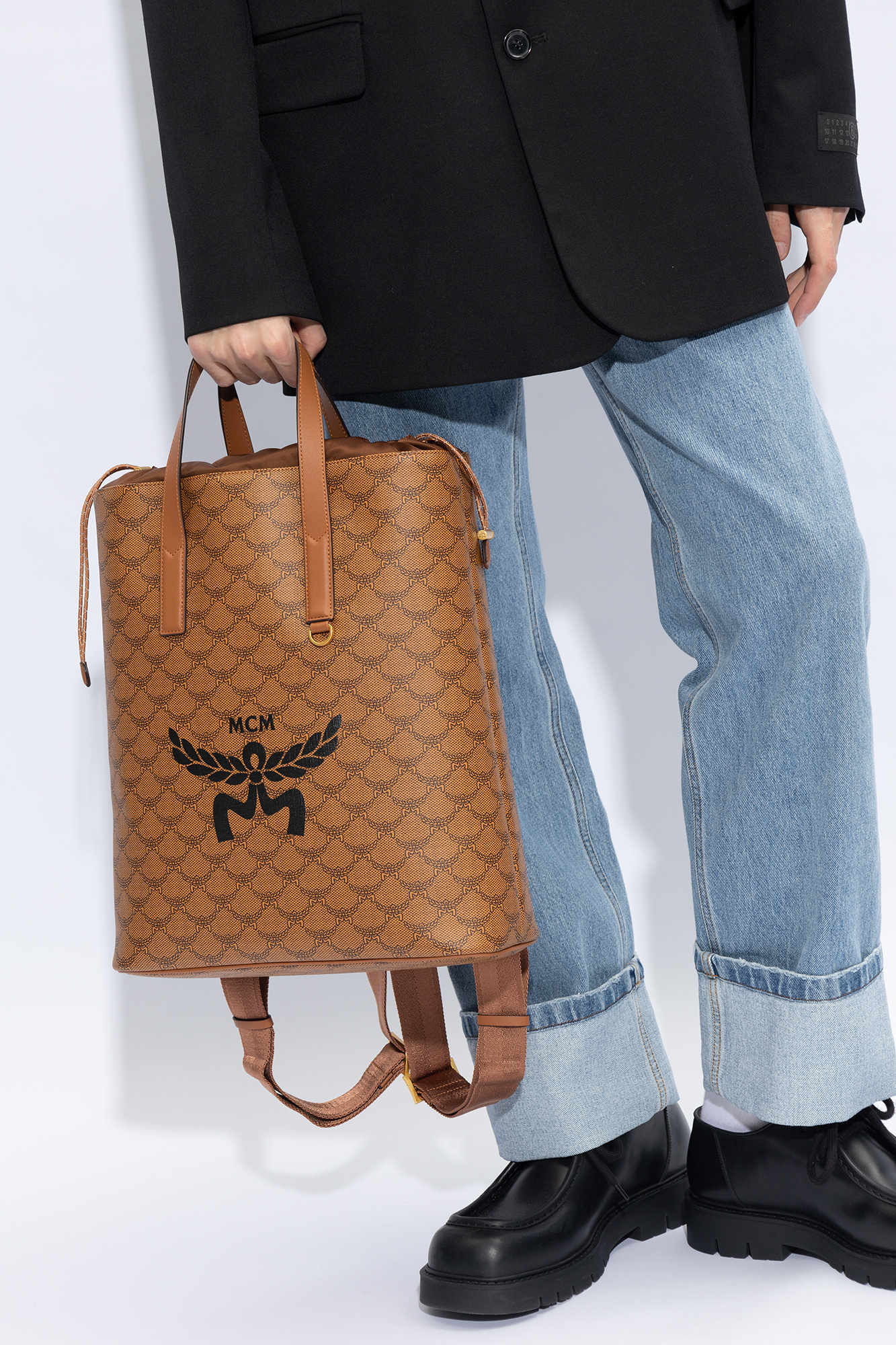 Mcm Himmel Lauretos Backpack With Drawstring Closure And Natural Nappa Leather Finishes In Brown