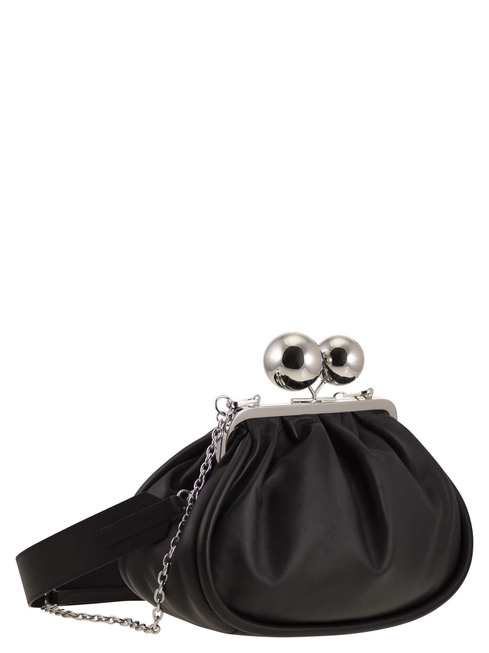 Weekend Max Mara Medium Chain Shoulder Bag In Black