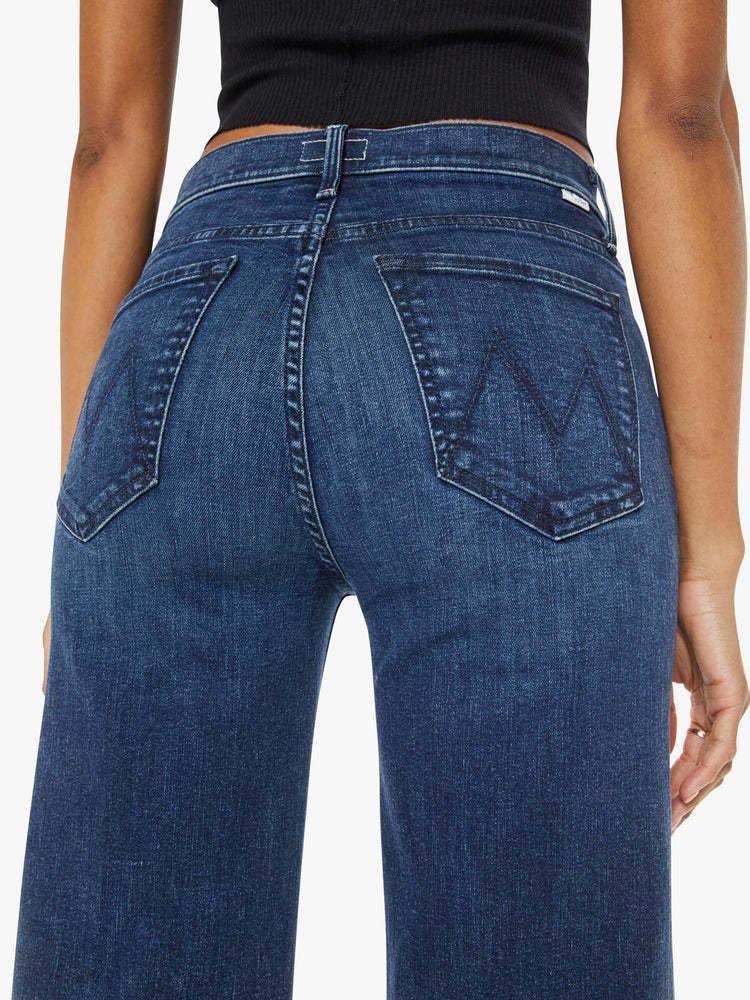 Mother Womens The Tomcat Roller Sneak Brand-tab Wide-leg High-rise Denim-blend Jeans I Put A Spell On You In Blue