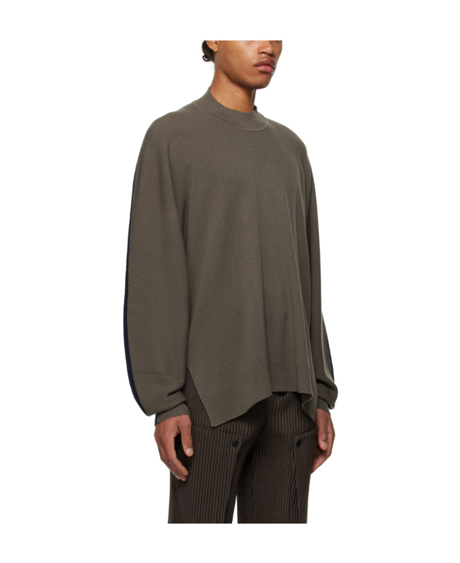 Issey Miyake Crew-neck Wool Jumper In Green