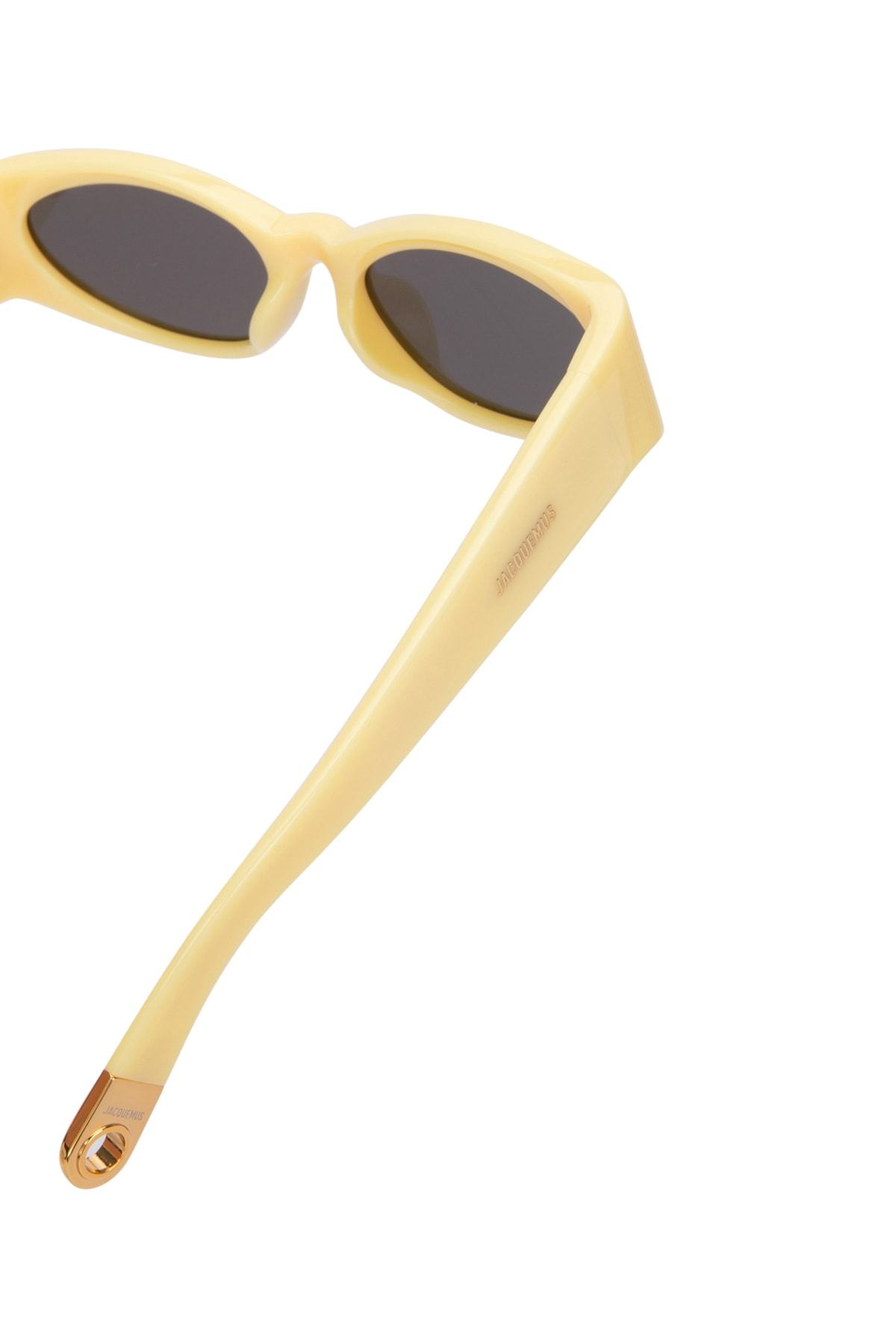 Jacquemus Elongated Cat-eye Sunglasses With Smooth Acetate Frame In Yellow