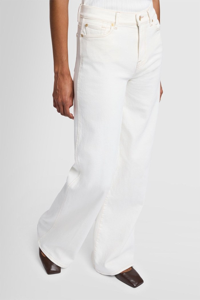 7 For All Mankind Cropped Alexa Jeans With Cut Hem White W/cut Hem In White